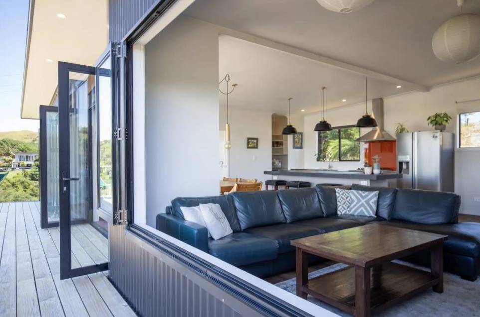 A KDH FEATURE HOME ON THE MARKET!