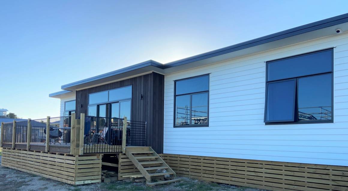 Kiwi 3 - Waihi Beach